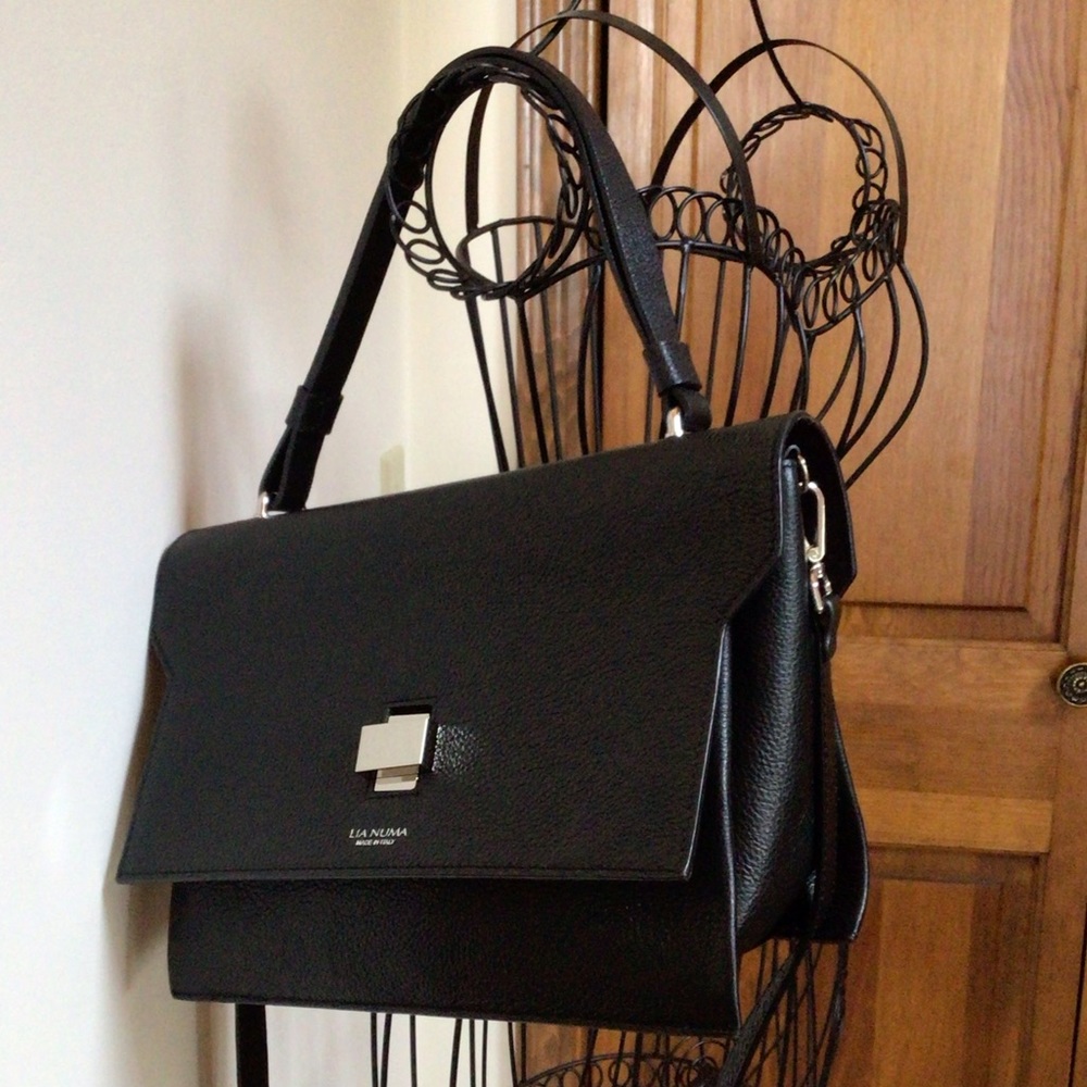 Lia Numa Black leather shoulder/Crossbody Satchel